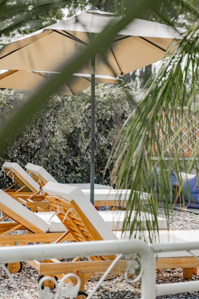 MALTEZOS in CORFU