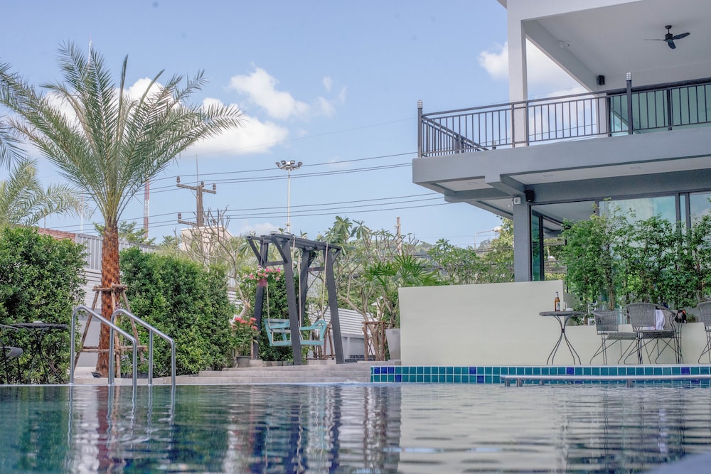 Baan Yamoo Ranong 69/70