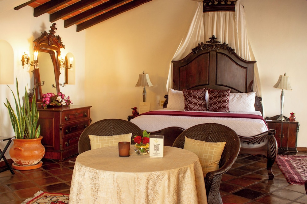 Bellview Hotel Boutique 30/45