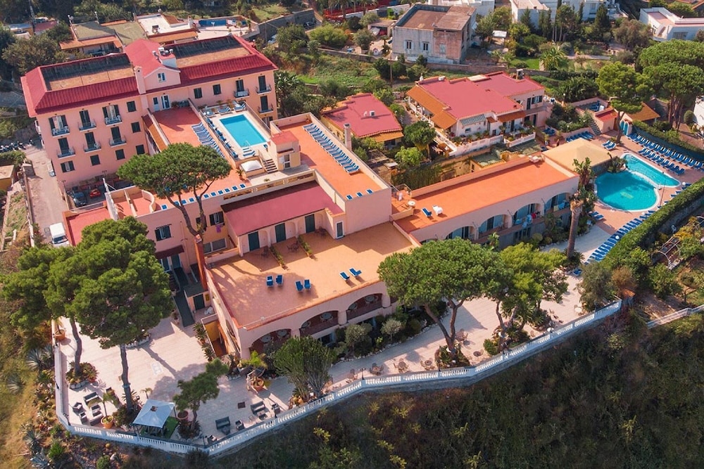 Hotel Terme Beach Cristallo Palace 2/50