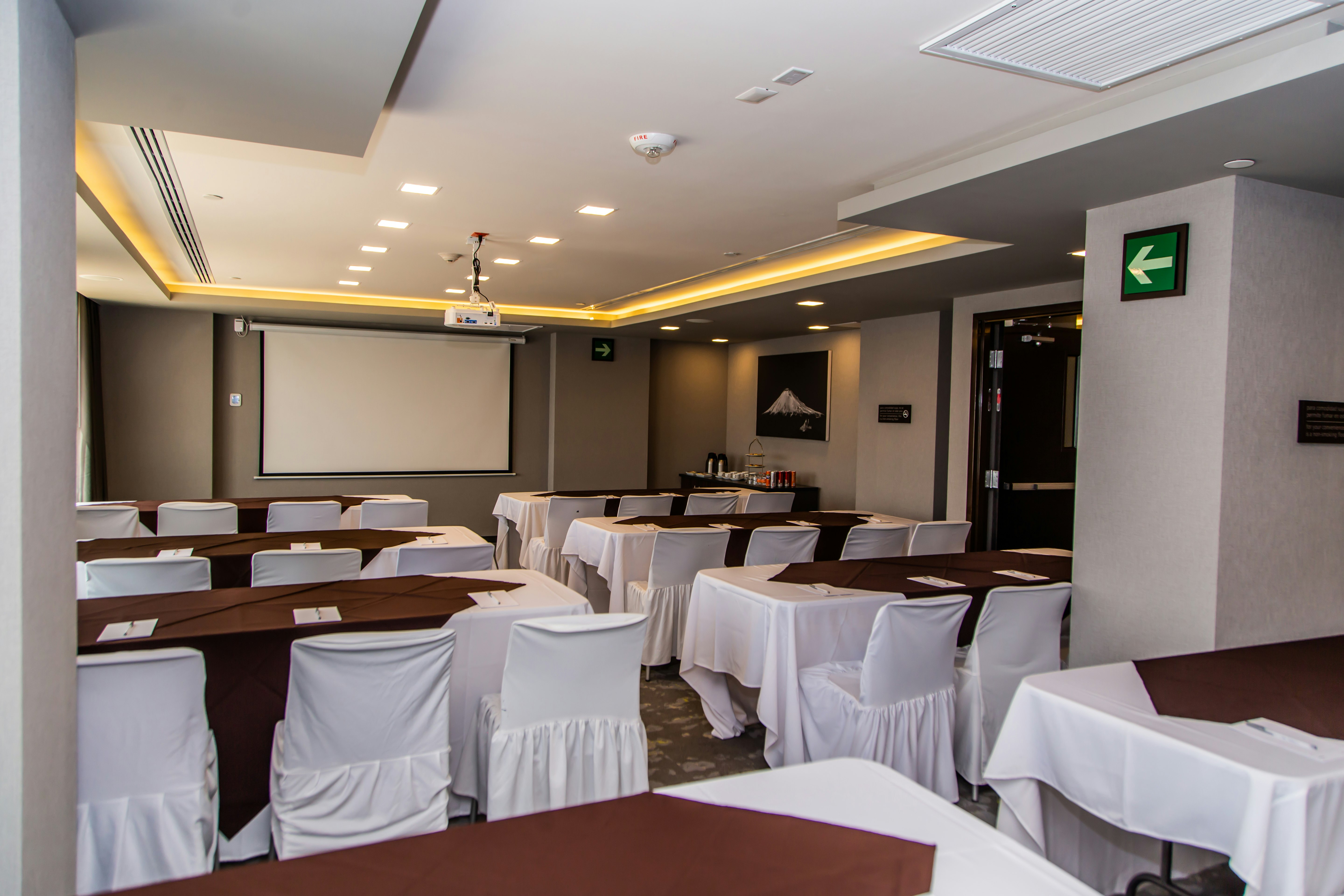 Hampton Inn Suites By Hilton Puebla 55/56