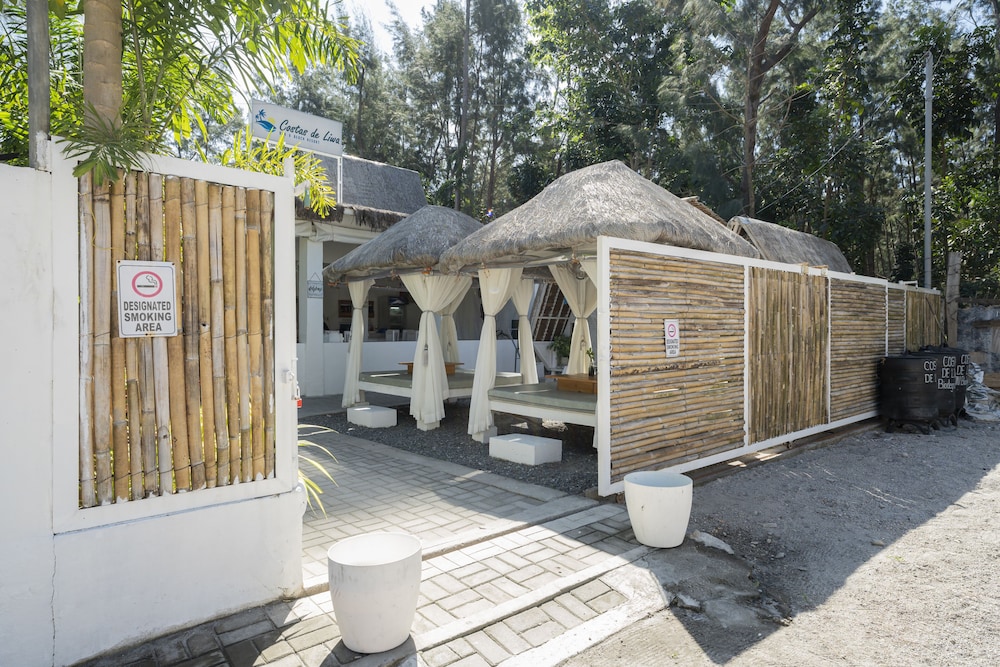 Costas De Liwa Bar and Beach Resort by ZUZU 10/51