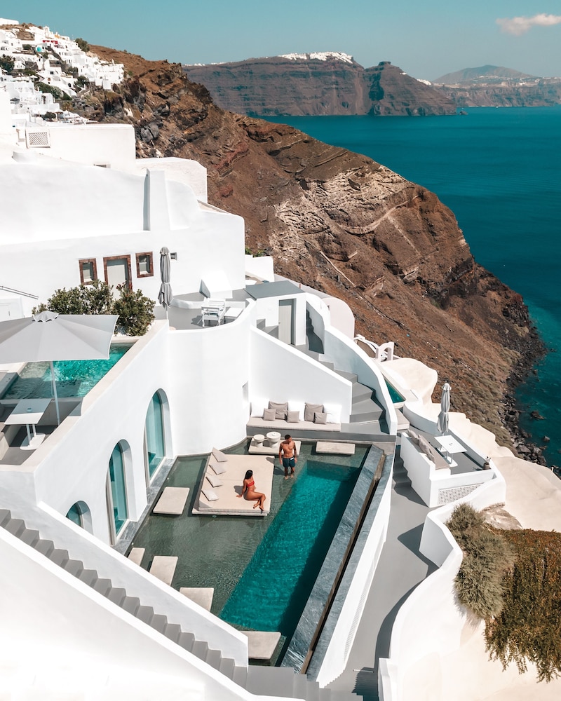 Echoes Luxury Suites By Canvas - Adults Only 39/50