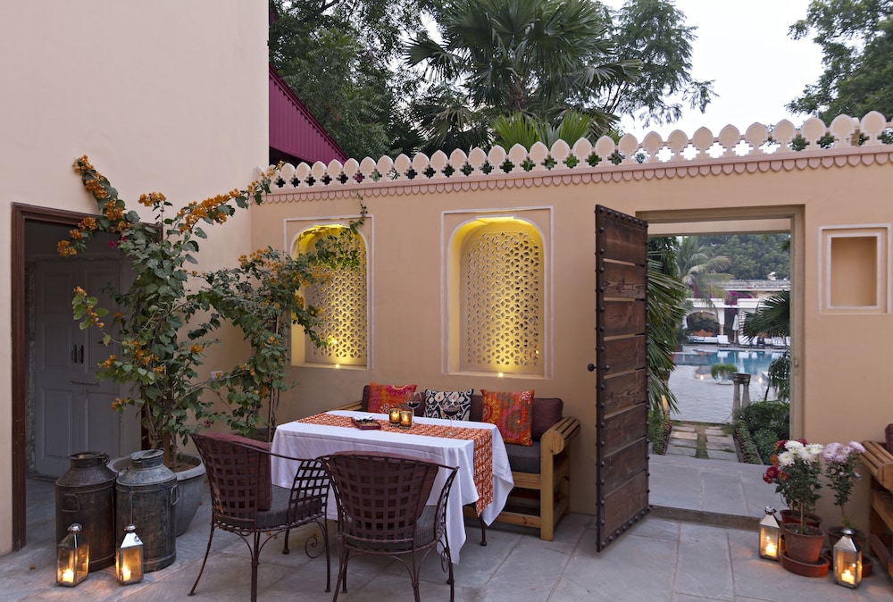 SAMODE HAVELI 32/55