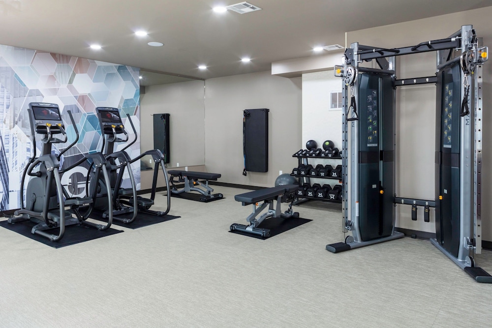 Springhill Suites By Marriott Baton Rouge South 16/32