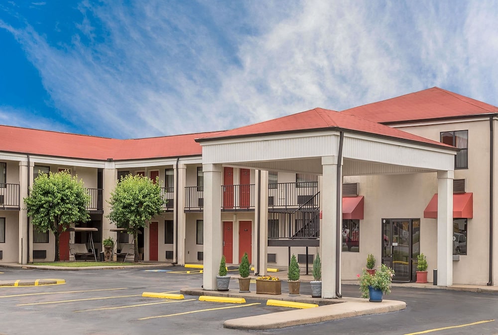 Super 8 By Wyndham Bryant Little Rock Area 1/19