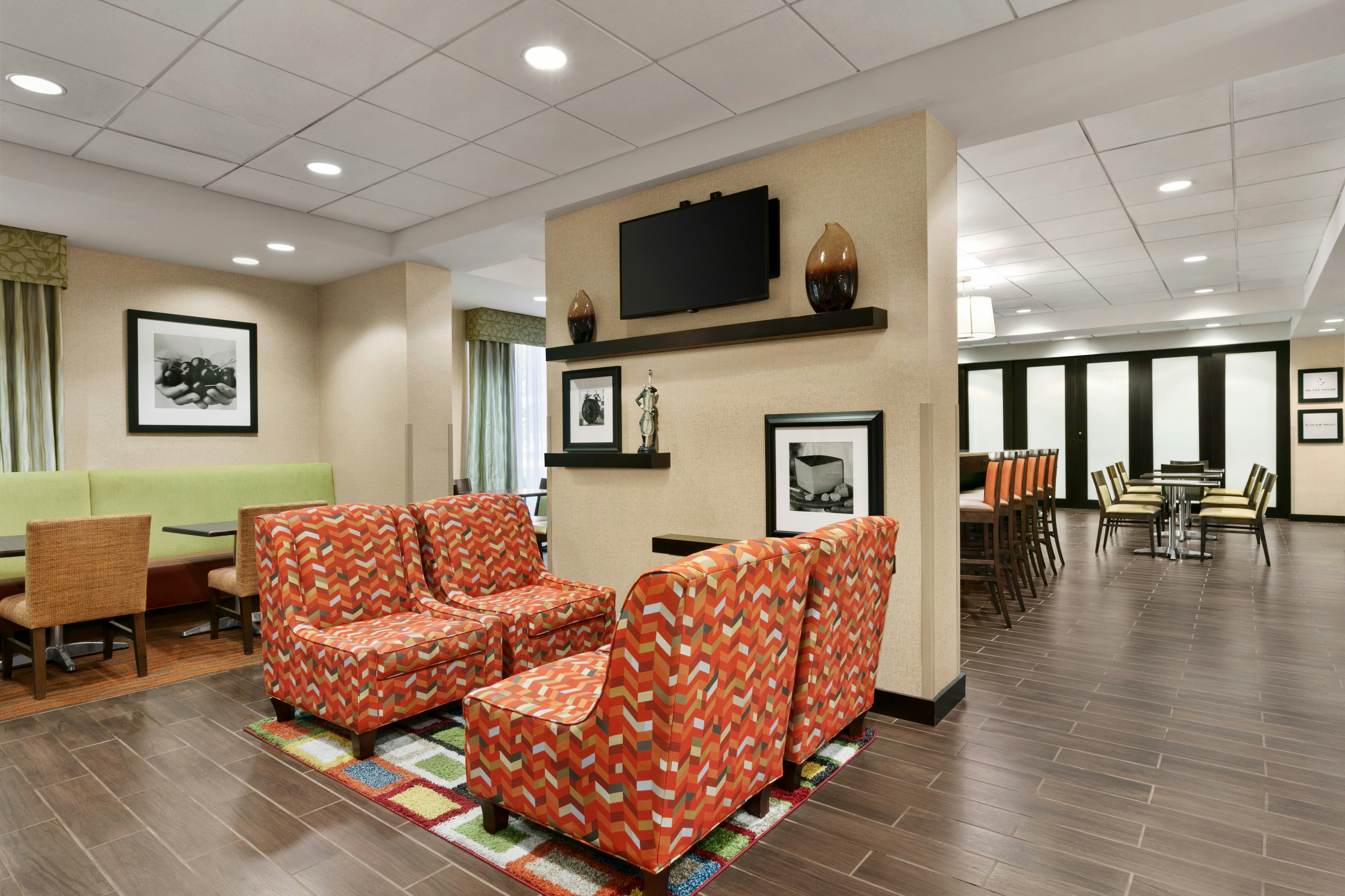 Hampton Inn Washington-Dulles Intl Airport South 22/36