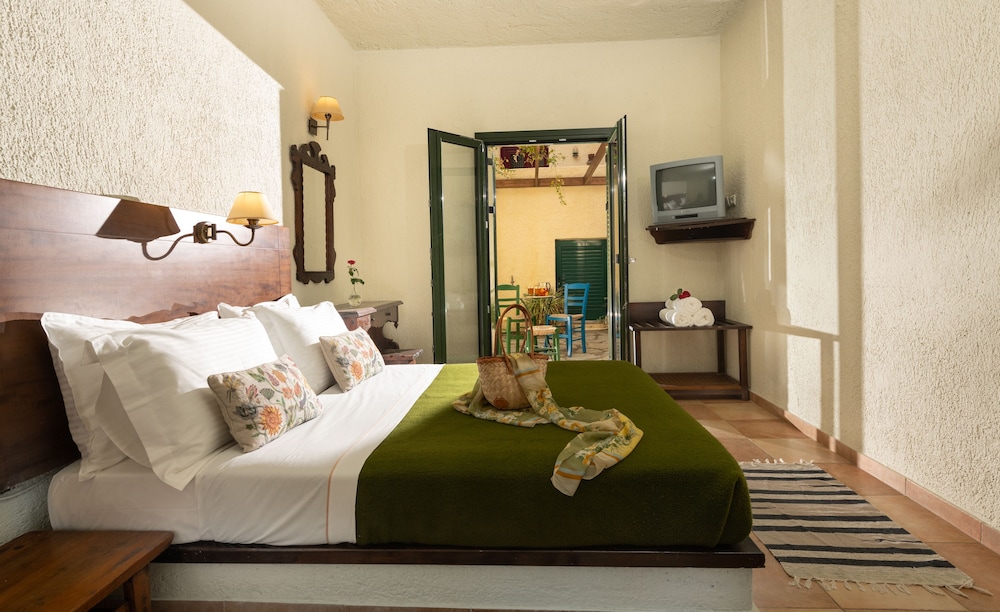 Porto Sisi Hotel Apartments 32/78