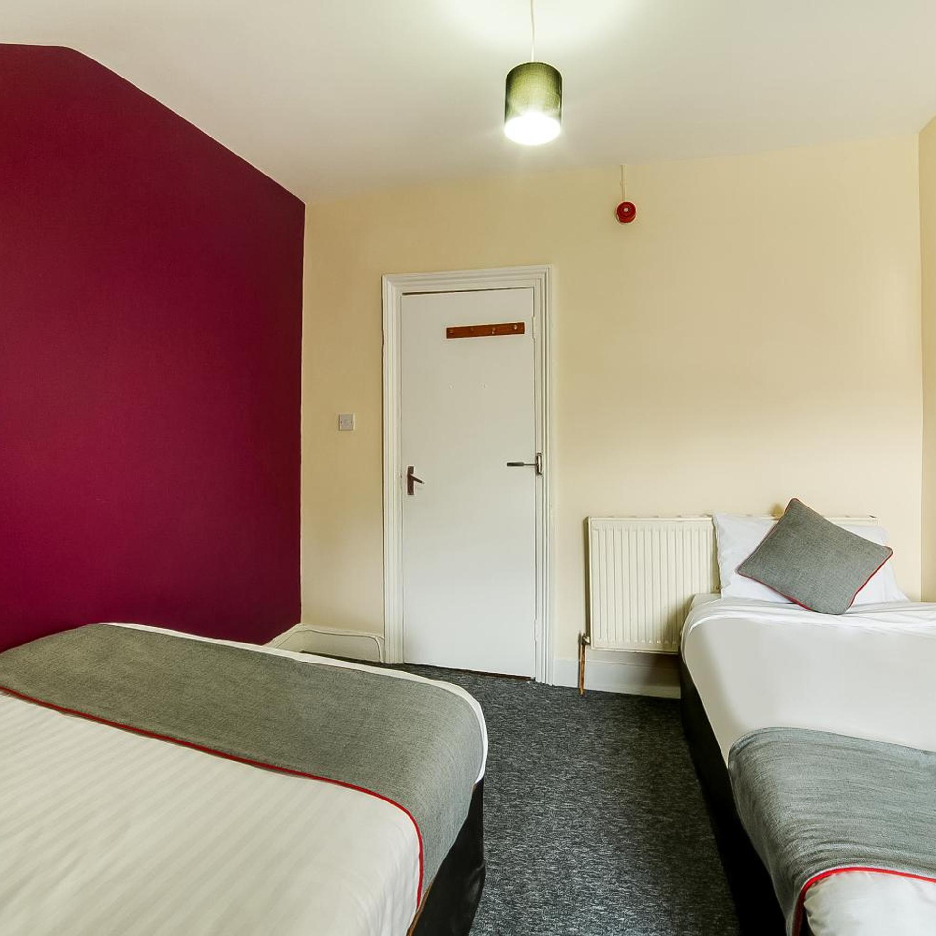 Oyo Stratford Hotel 21/58