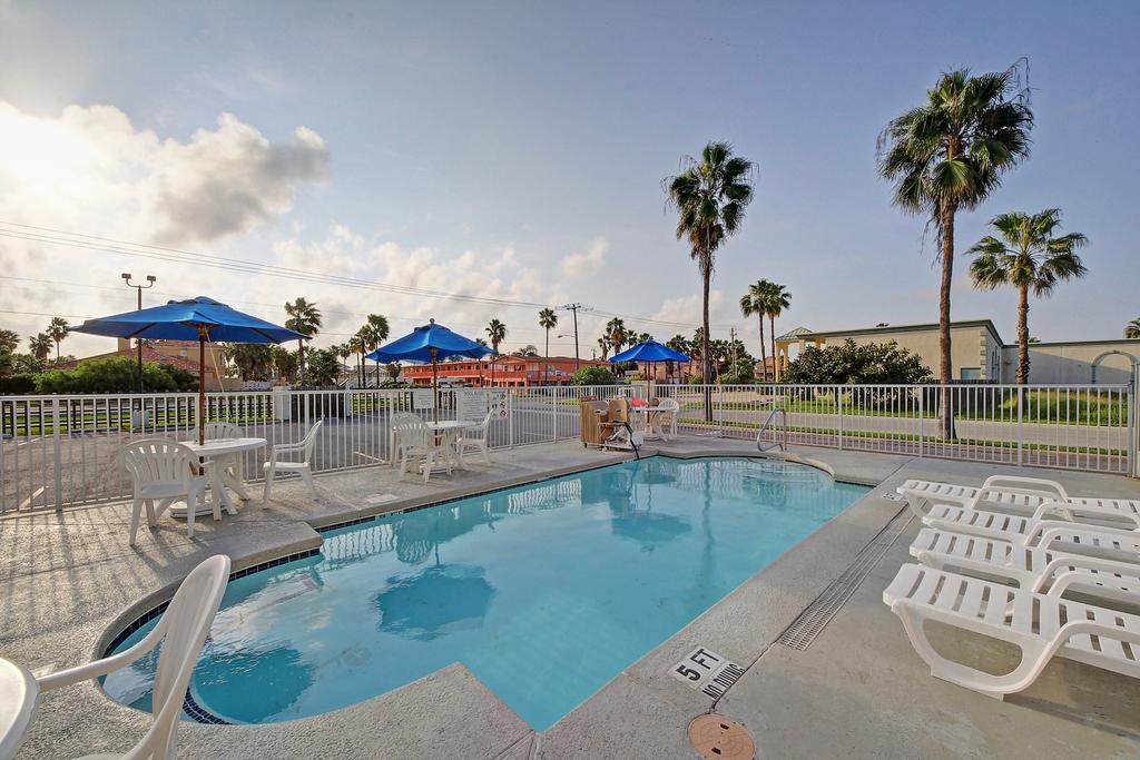 Motel 6 South Padre Island 23/33