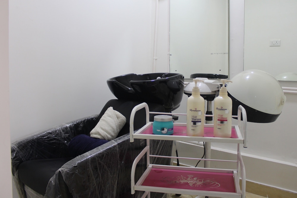 Arna Hotel 15/28