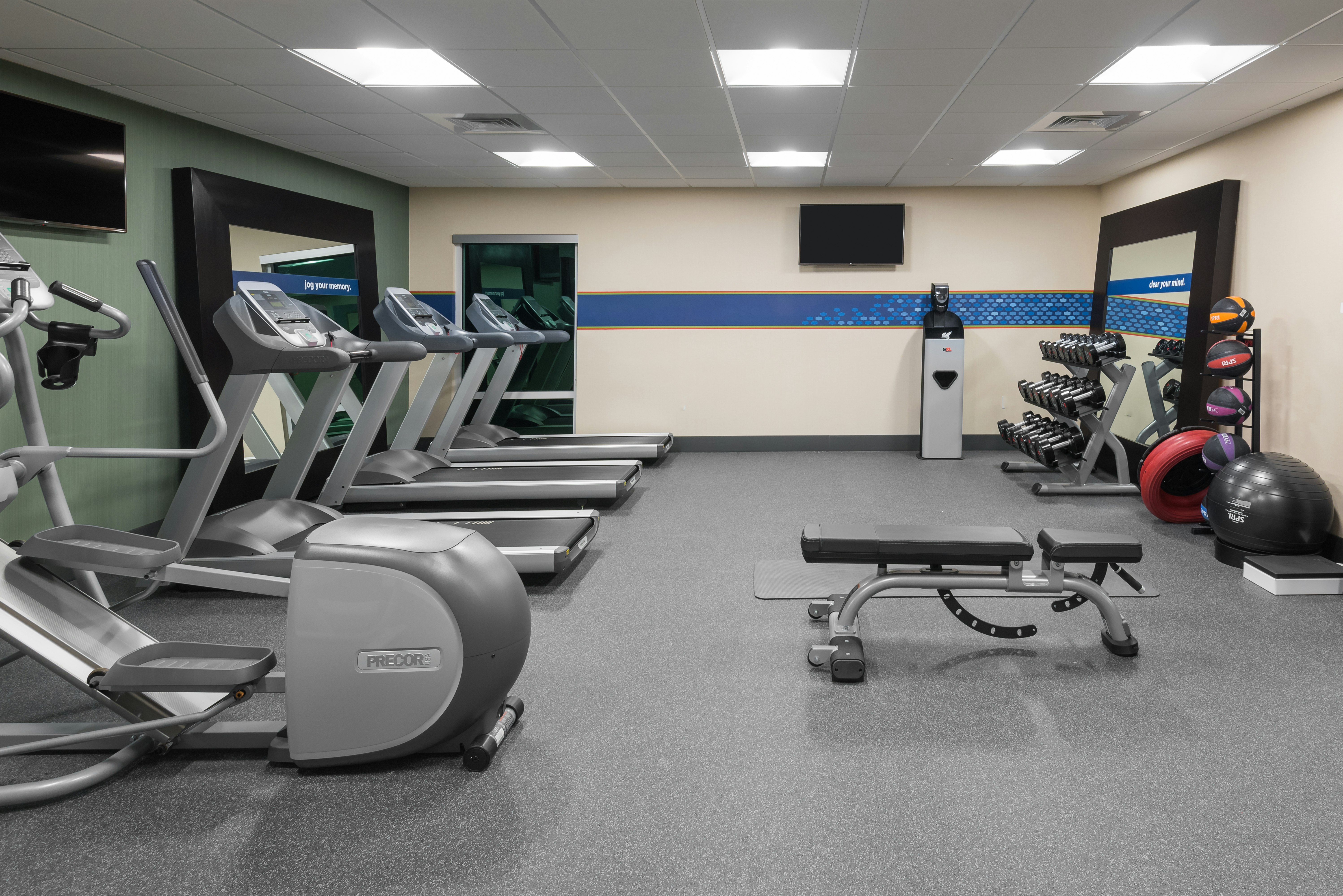 Hampton Inn & Suites West Melbourne-Palm Bay Road 28/46