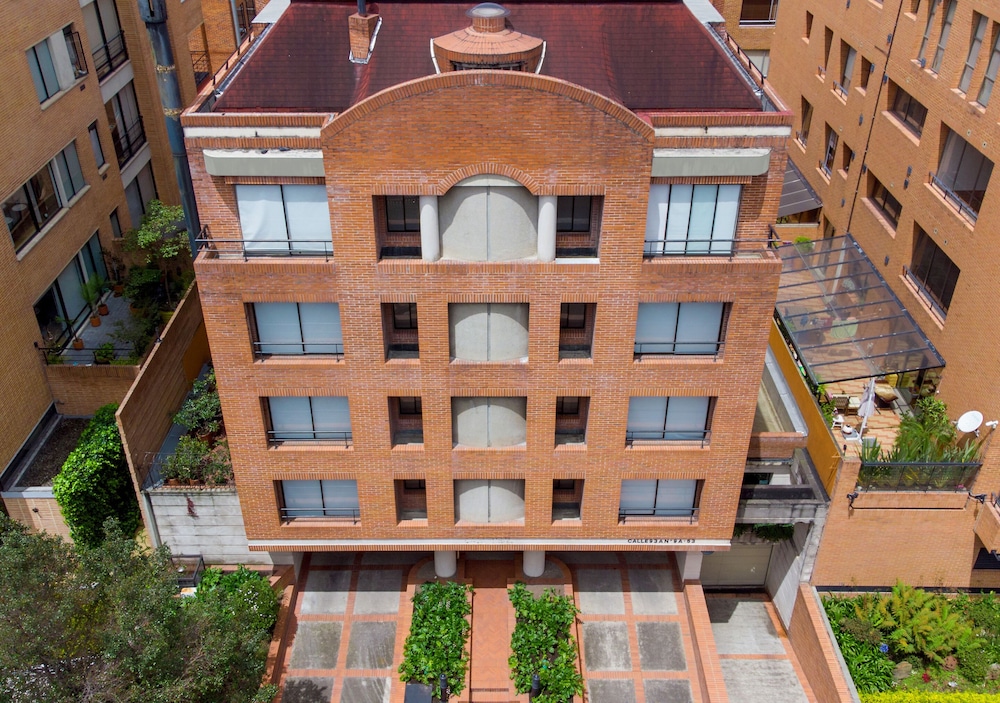 CASA REAL 3/51
