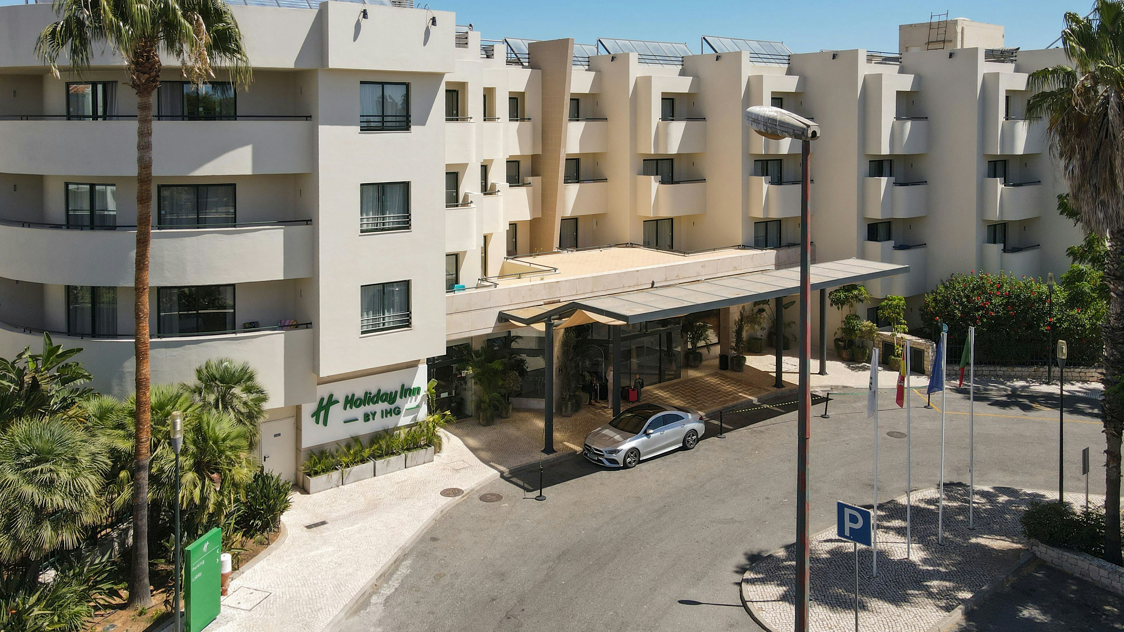 Holiday Inn Algarve Albufeira by IHG 72/79