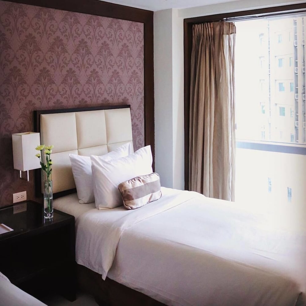 Quest Serviced Residences 8/35