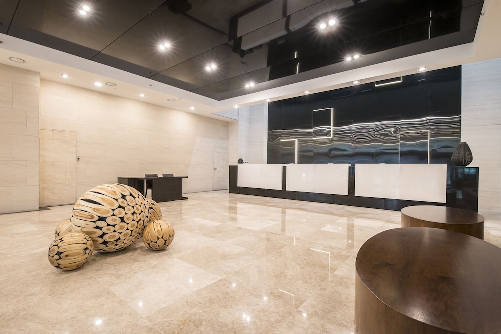 Hotel Air City Jeju 8/63