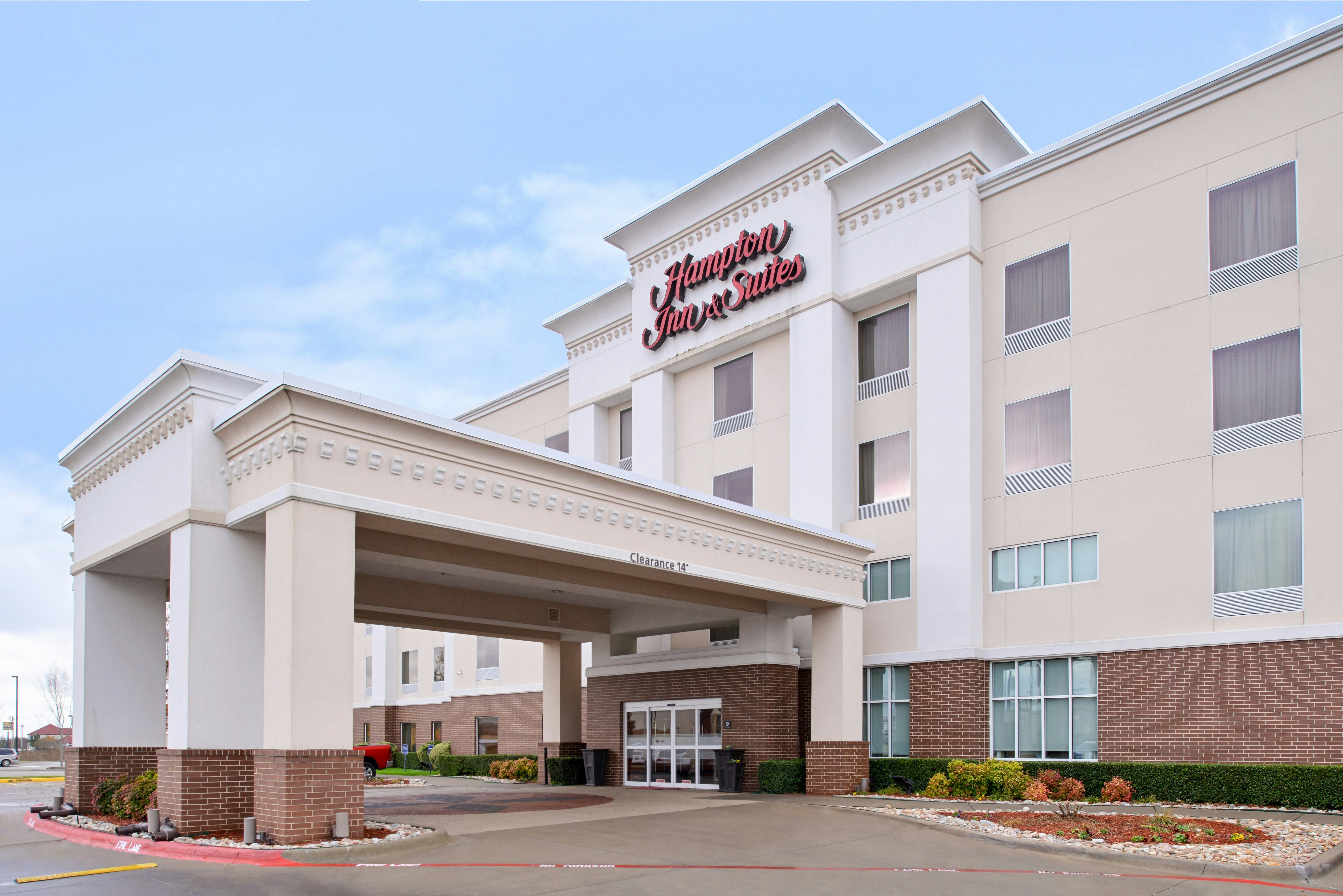 Hampton Inn Suites Greenville 41/44