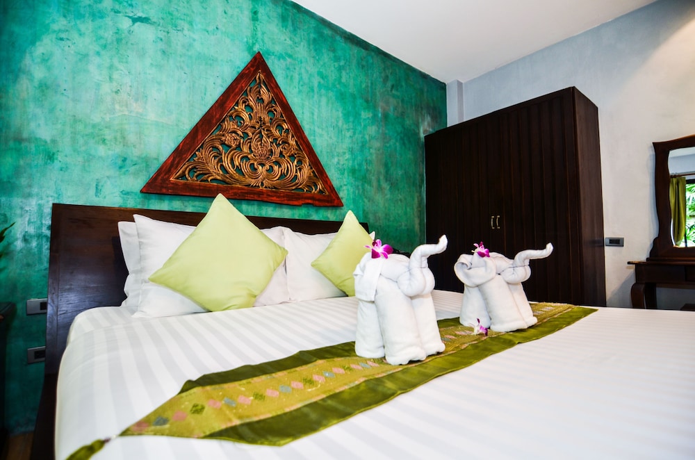 Cocoville Phuket 21/75