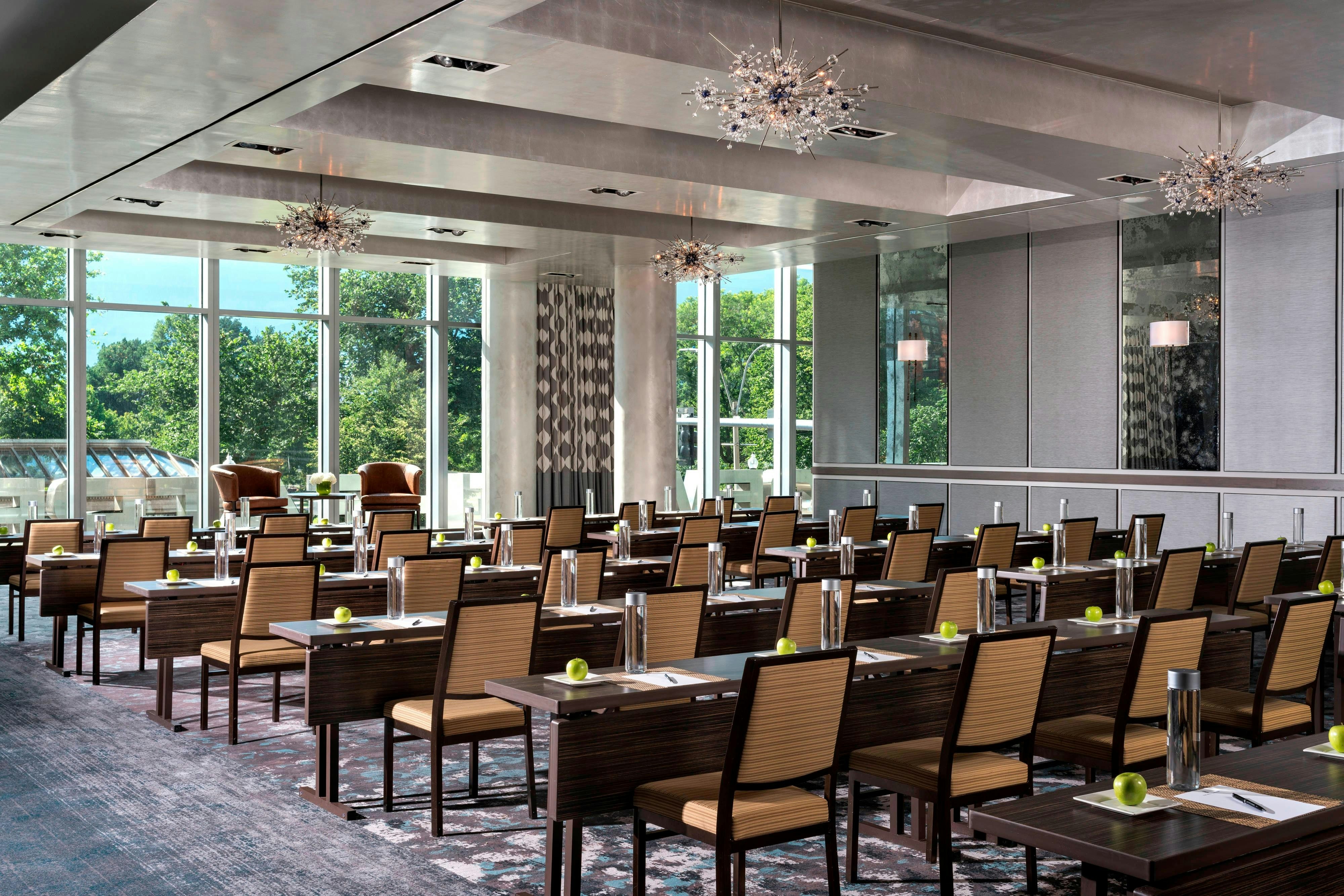 THE RITZ-CARLTON BOSTON 47/48
