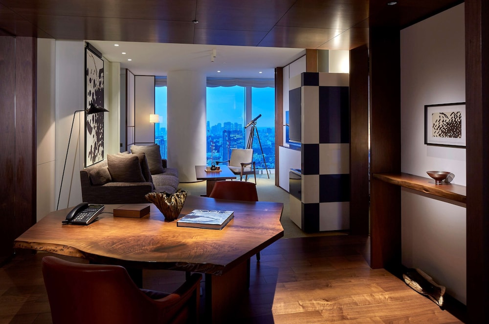 Andaz Tokyo Toranomon Hills 42/69