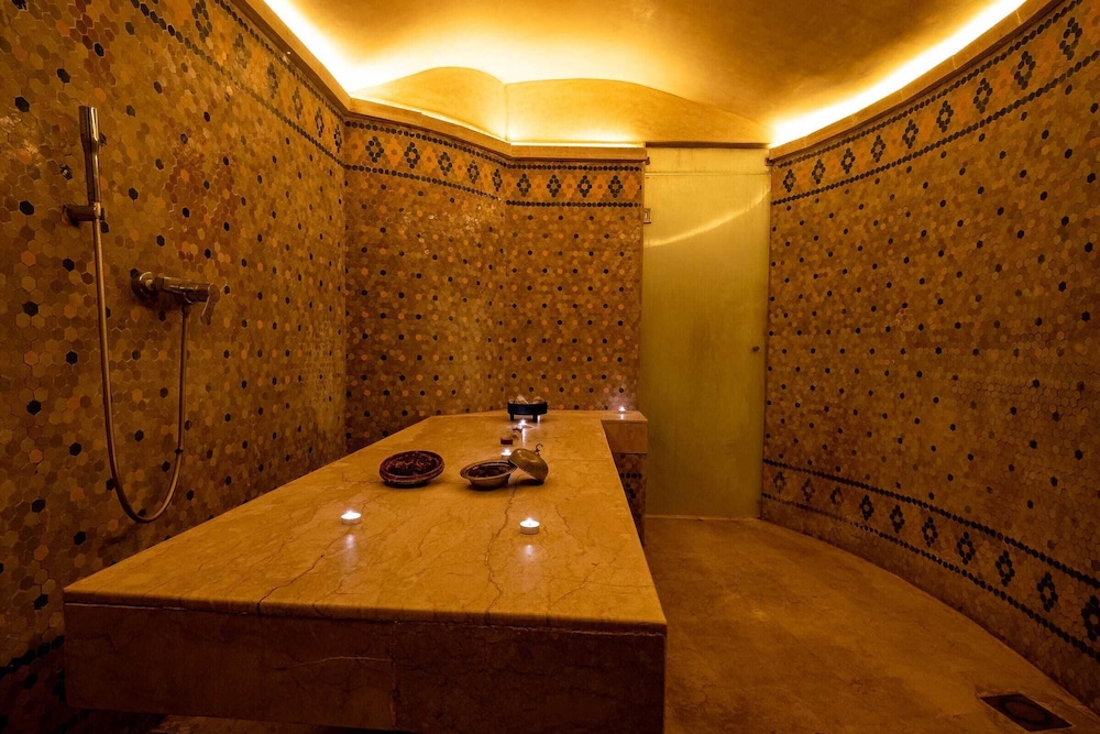 Diwan Casablanca 44/71
