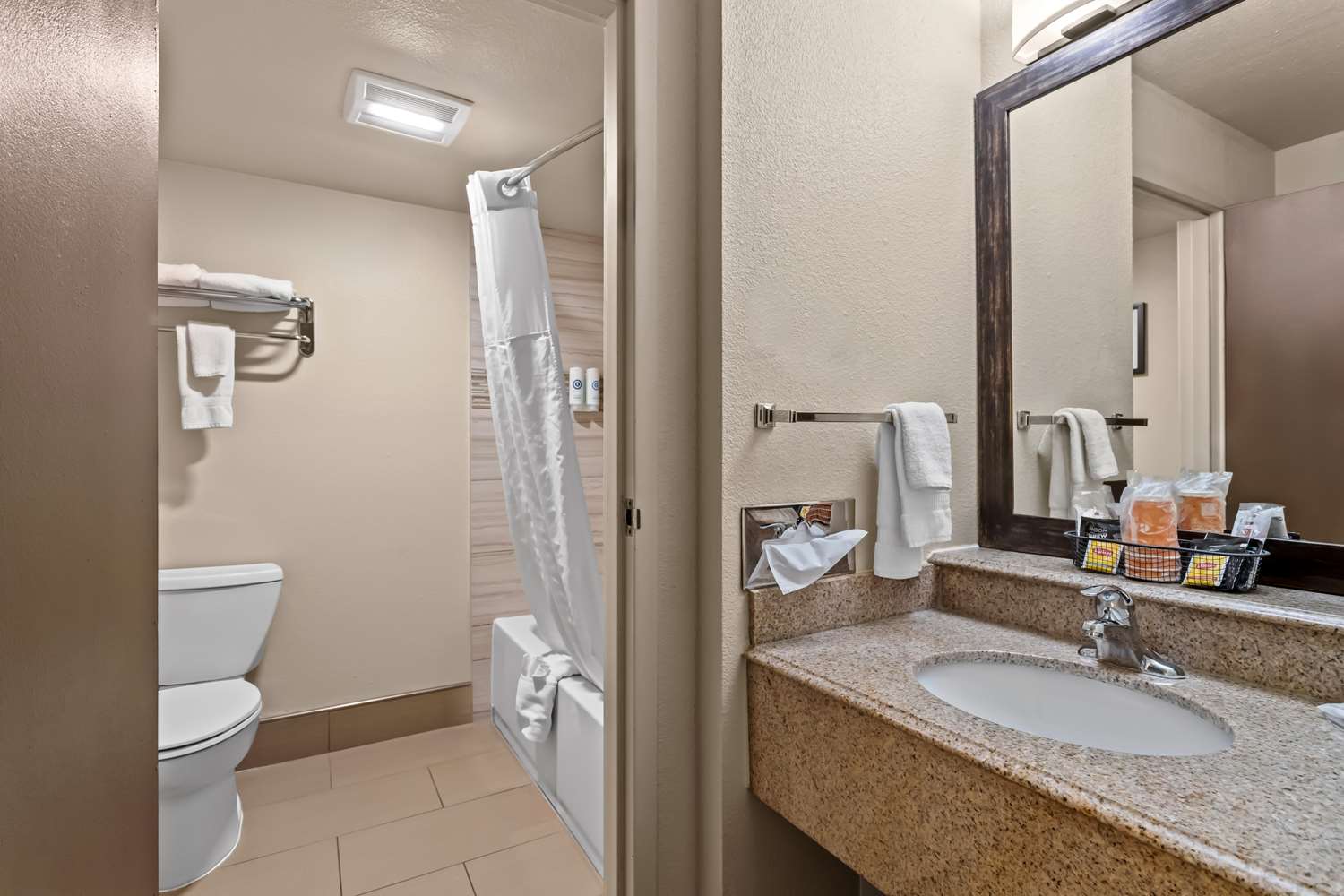 Comfort Inn Santa Rosa on Route 66 29/30