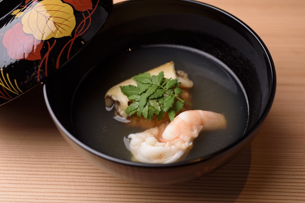 Fufu Nara 23/42
