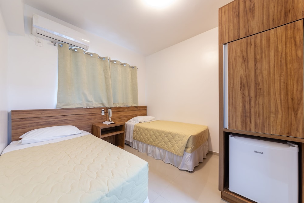 Slim Hotel Sao Jose Zion 36/64