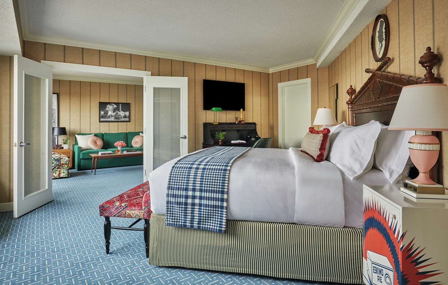 Graduate, Suite, King Bed
