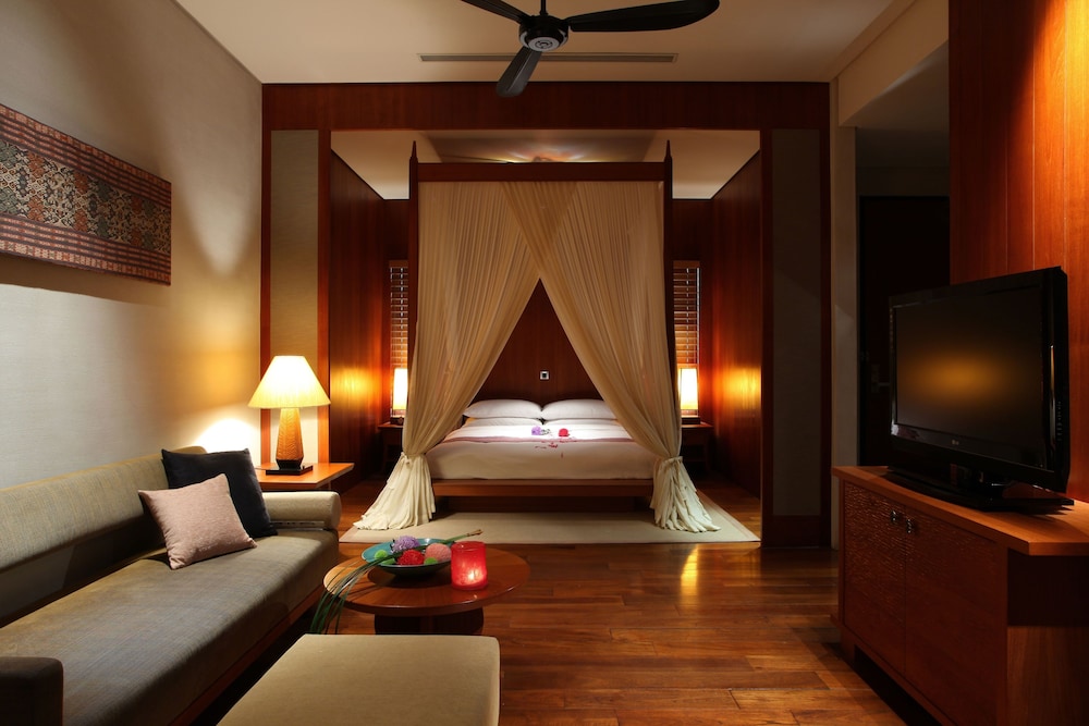 VOLANDO URAI SPRING SPA AND RESORT 37/66