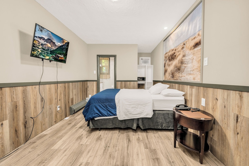 Park Motel 9/20
