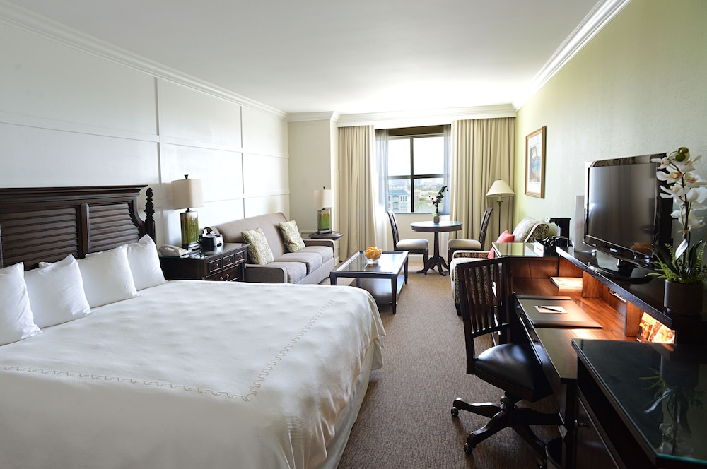 Riverside Hotel 18/61