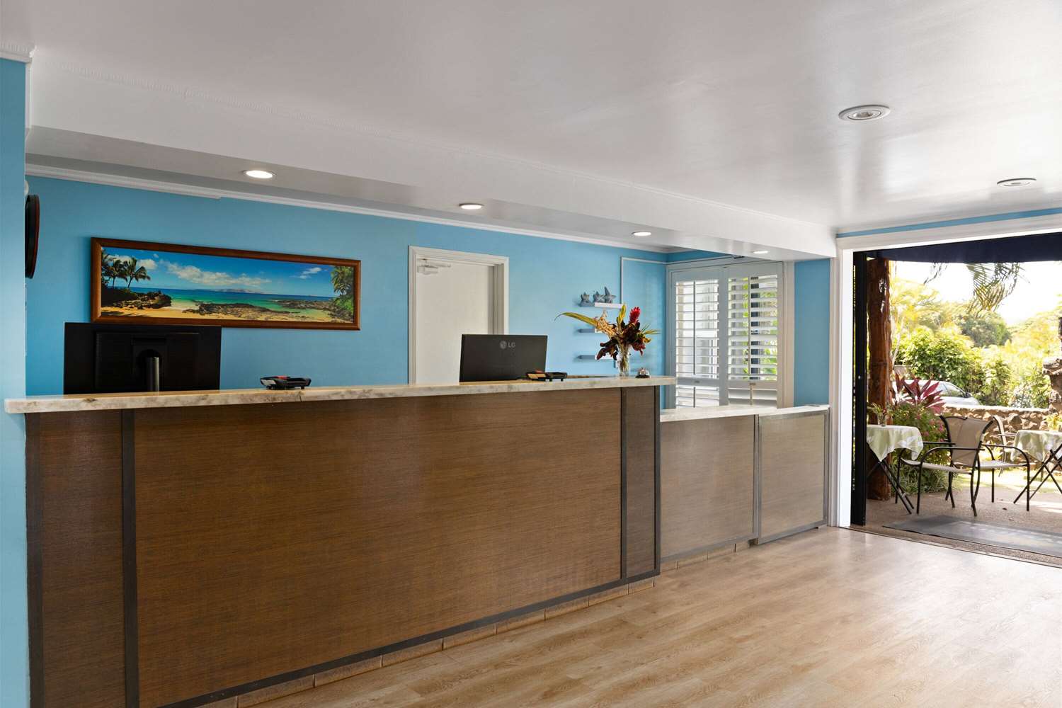 Days Inn by Wyndham Maui Oceanfront 9/54