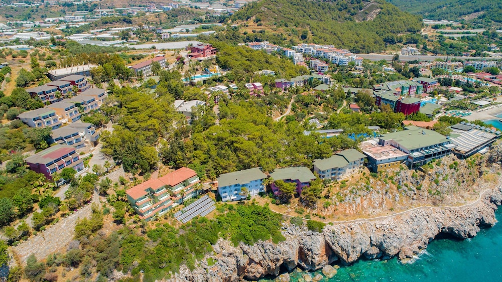 Senza Garden Holiday Club 59/66