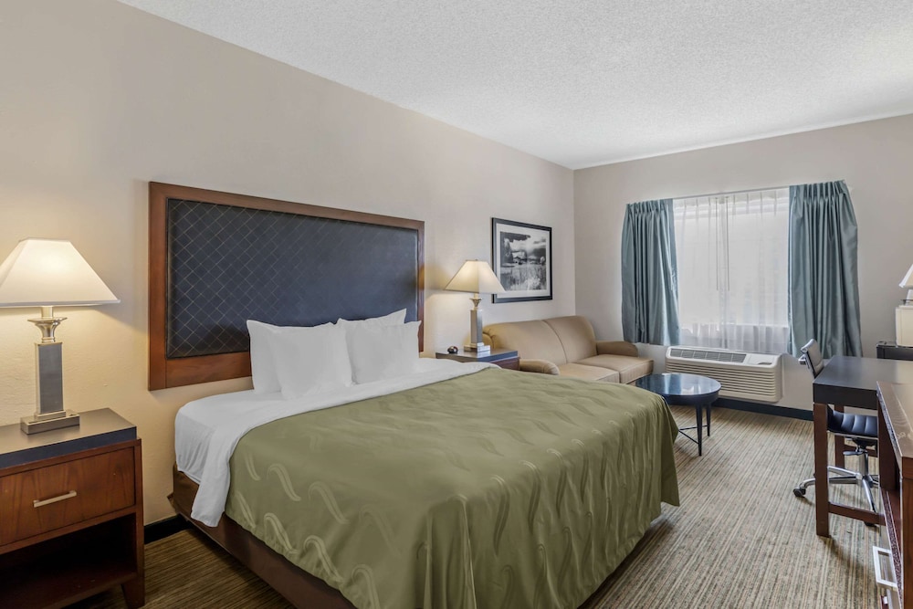 Spark by Hilton Denver Tech Center Centennial 34/54