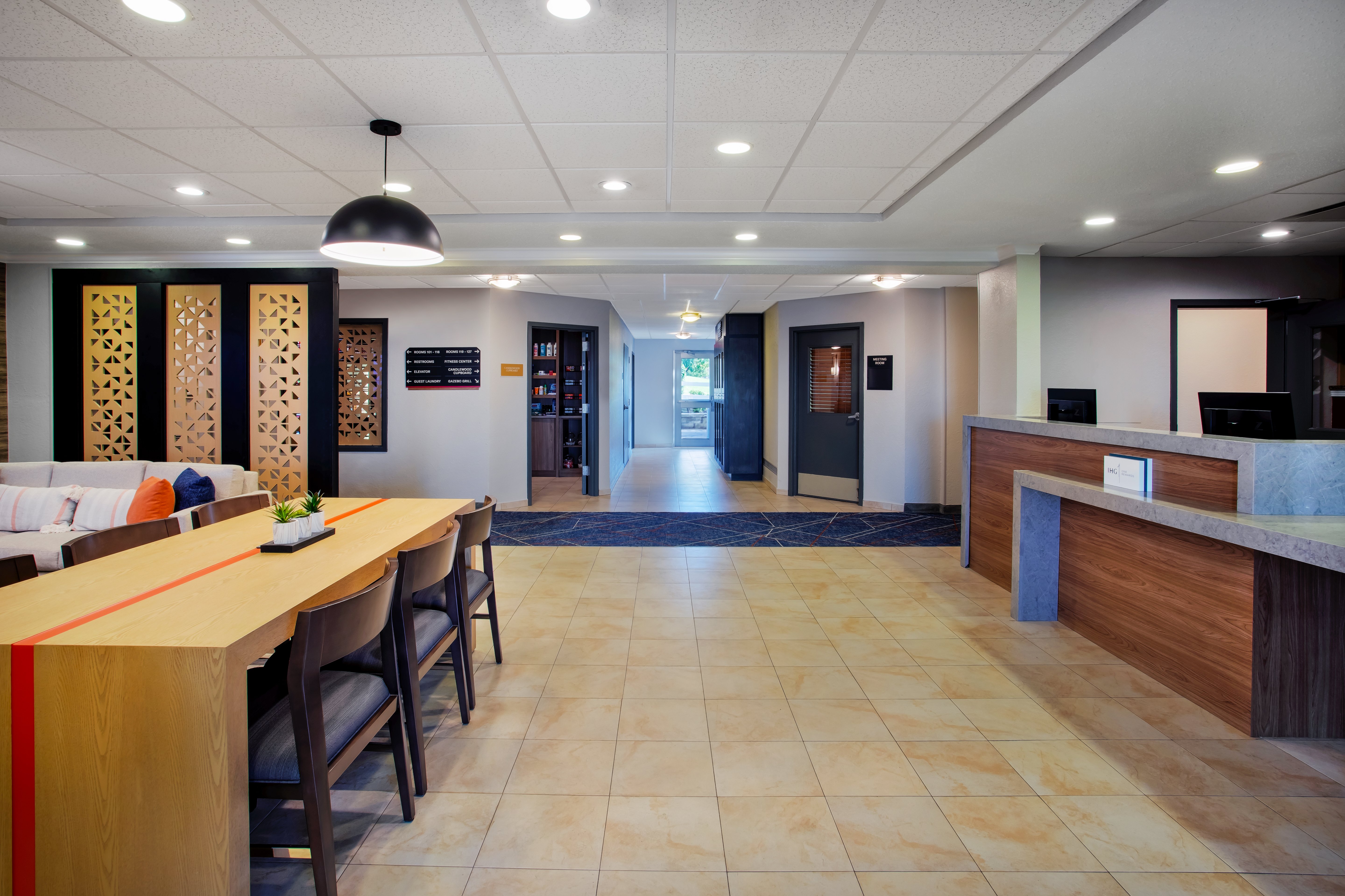 Candlewood Suites Kenosha 5/39