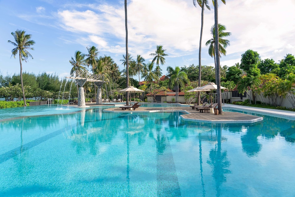 Wyndham Hua Hin Pranburi Resort and Villas 20/50
