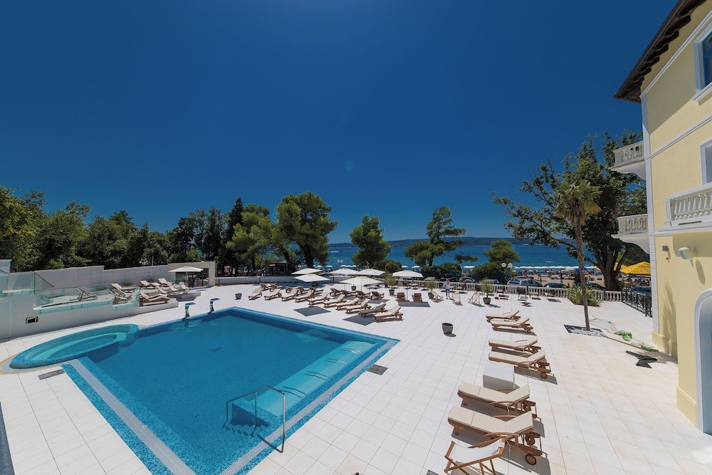 Boutique Hotel Esplanade 54/76