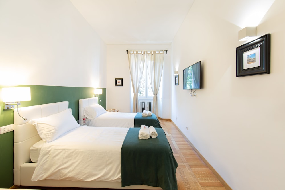 Lombardia40 Luxury Suites 14/36