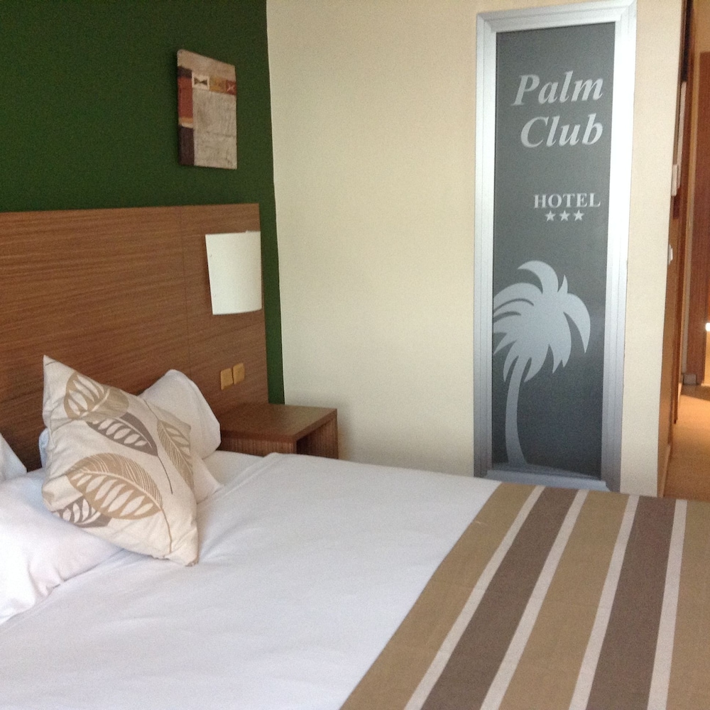 Palm Club 18/57