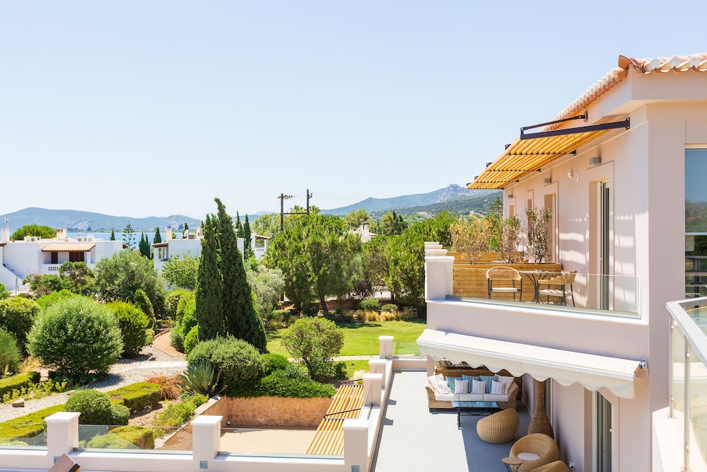 180 South Seaside Hotel Ermioni 56/62