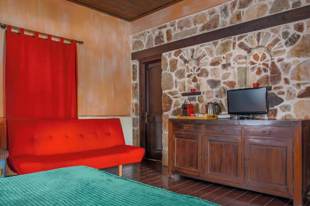 Guesthouse Monastiri 8/50
