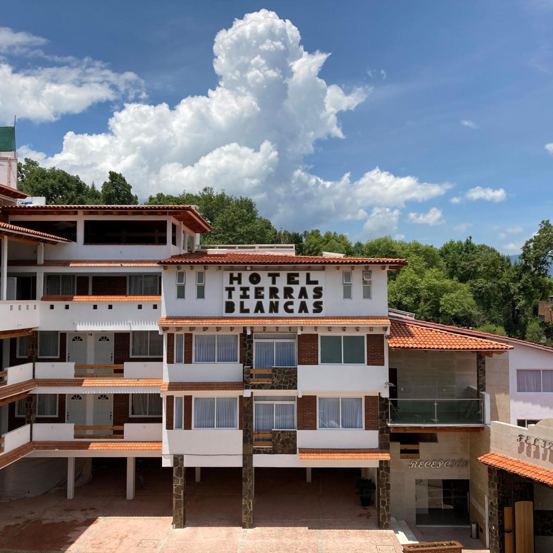 Hotel Tierras Blancas 5/48