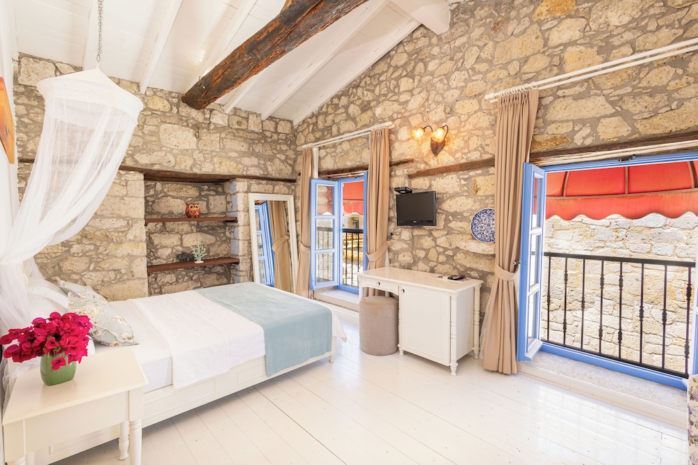 Alacati Eski Ev Hotel 22/38