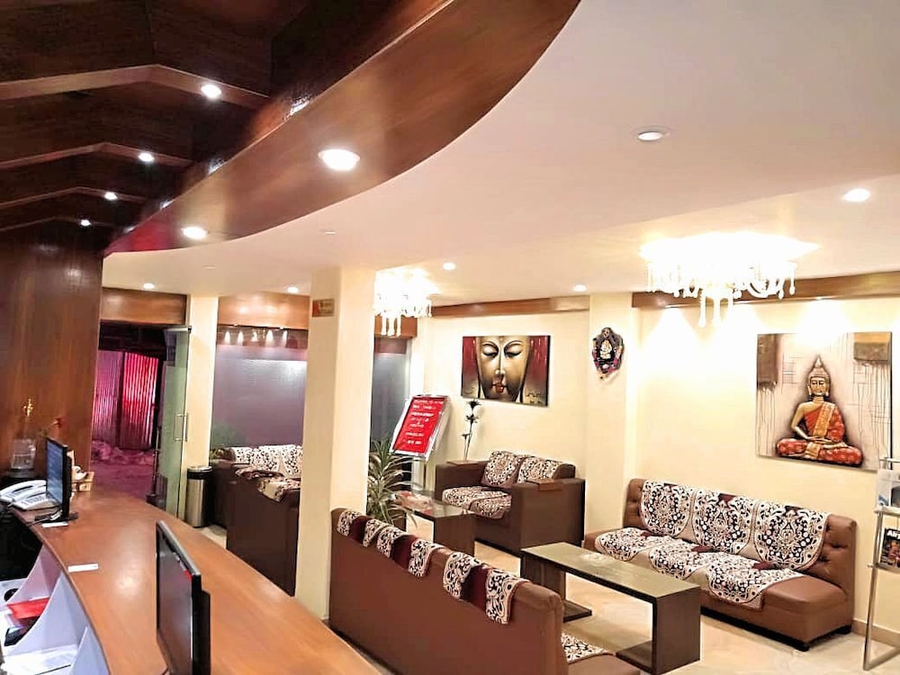 Oyo Rooms Cooch Behar Road 32/48