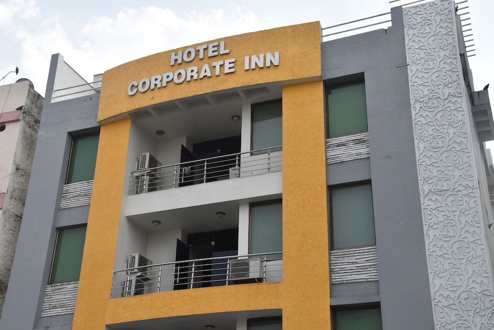 Treebo Corporate Inn photo1