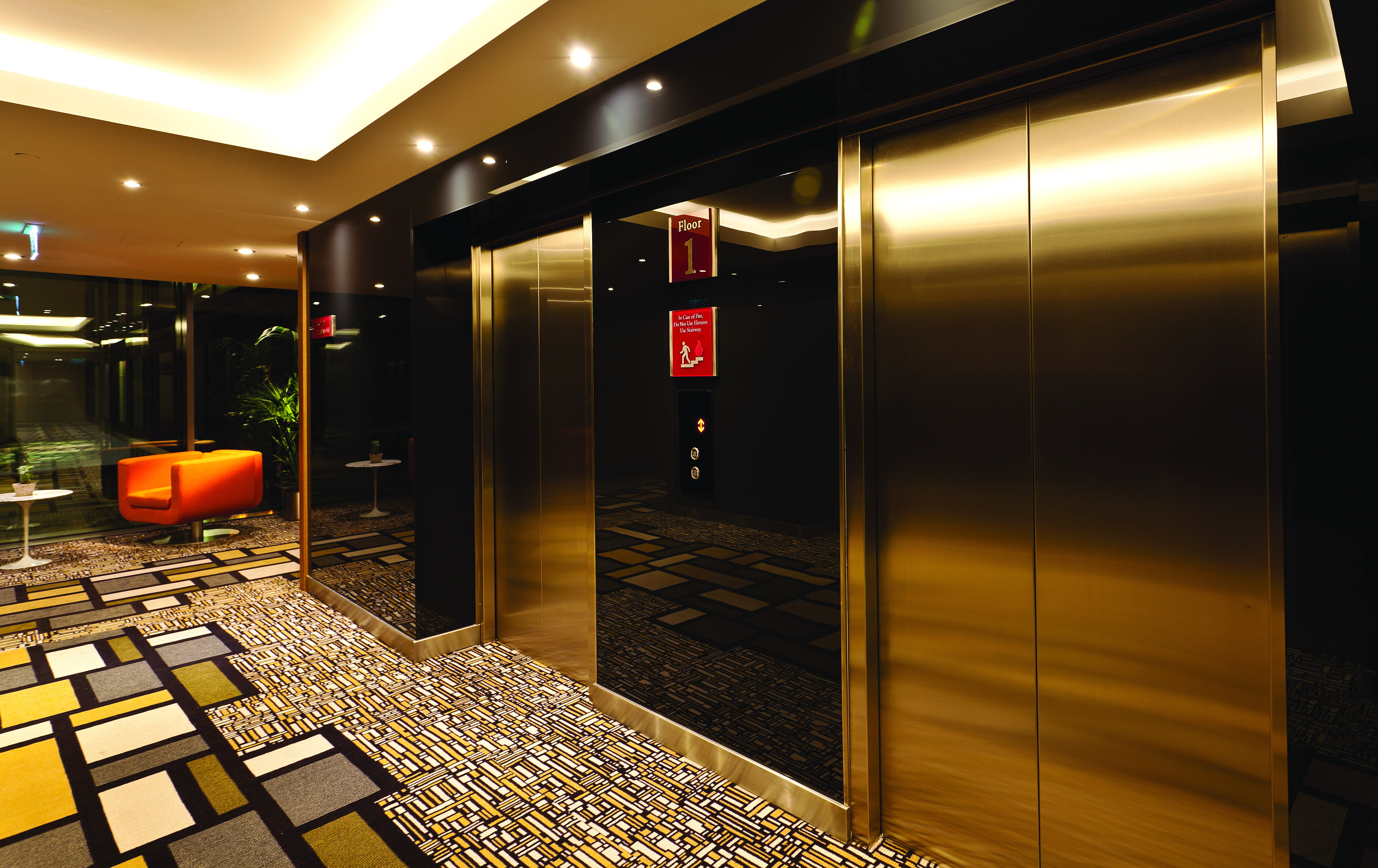 Lobby at Crowne Plaza Istanbul Harbiye Hotel, ISTANBUL