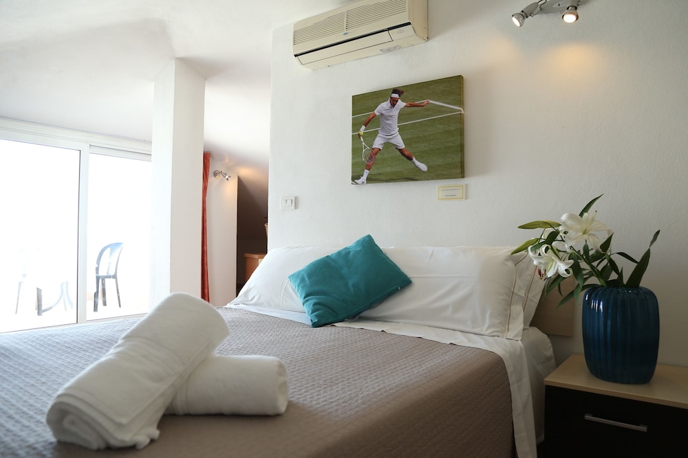 SPORTUR CLUB HOTEL 15/72