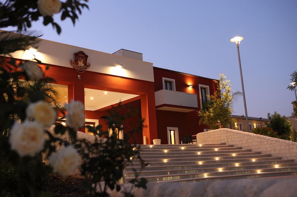 BORGO DON CHISCIOTTE 2/46