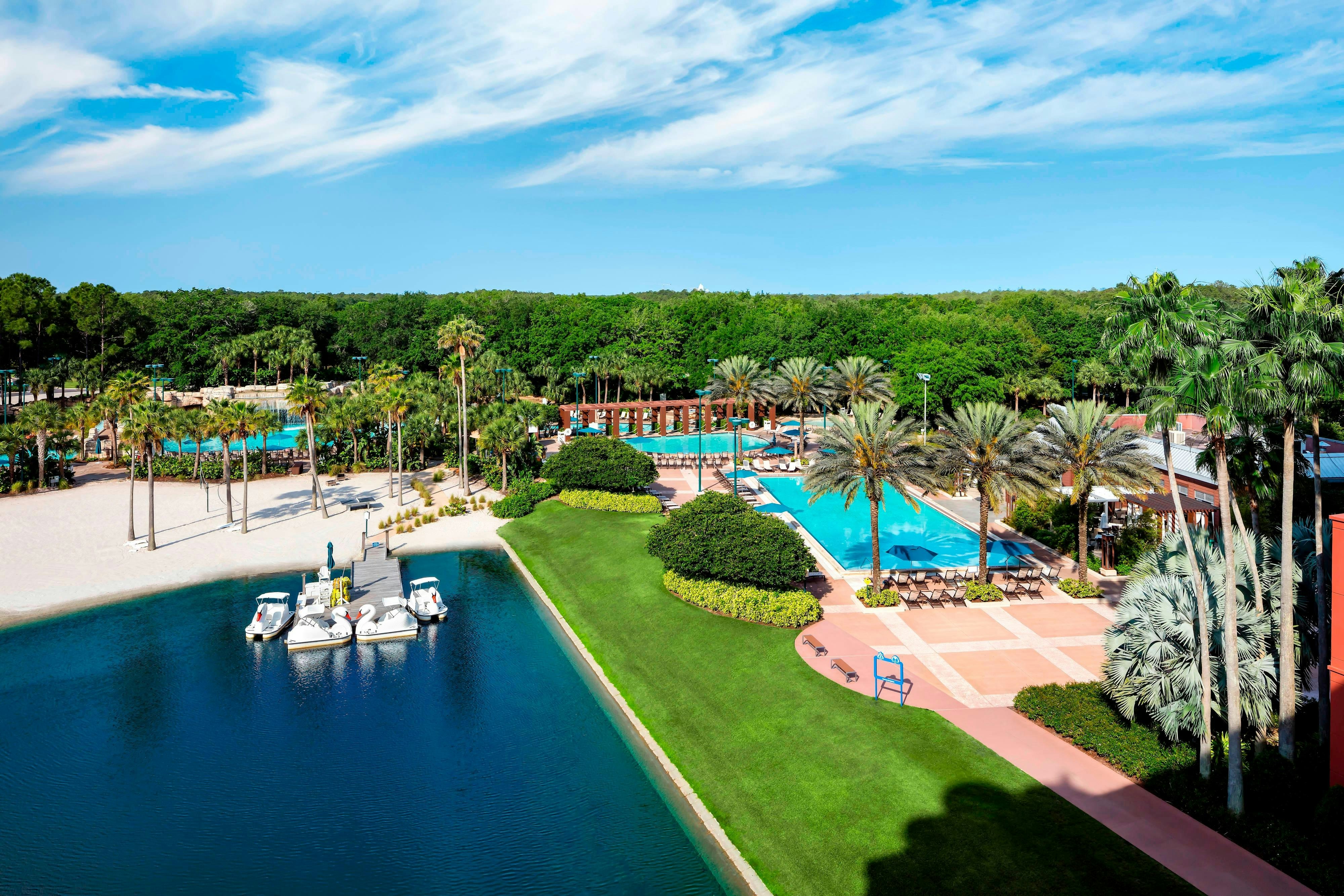 Walt Disney World Dolphin Resort 28/32